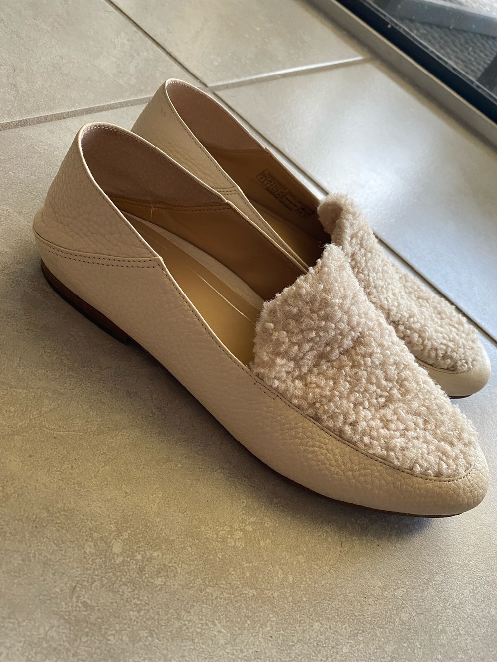 Vionic Cream Boucle Slip On Loafers